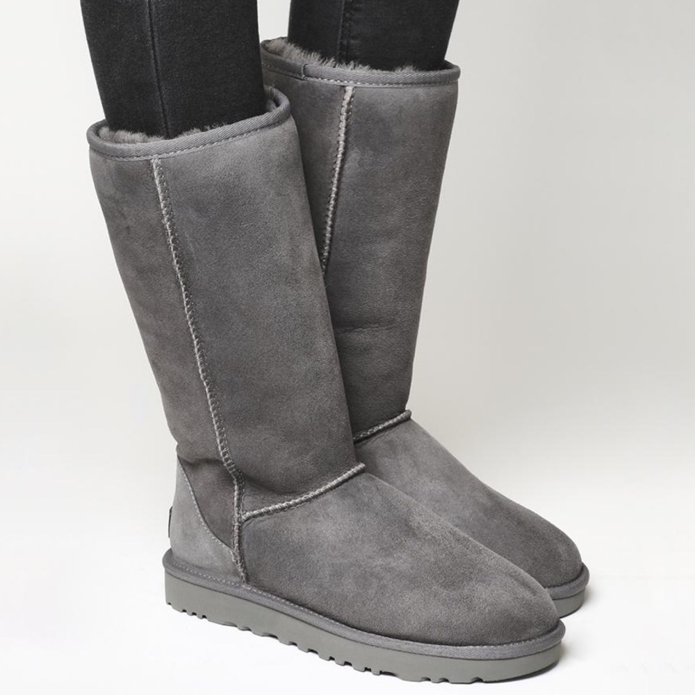 UGG Classic Tall Grey